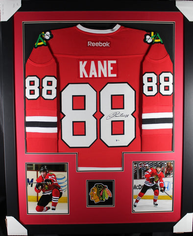 Patrick kane autographed jersey best sale